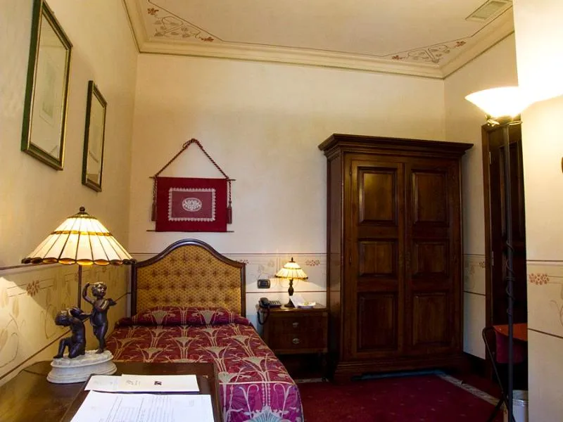 Room, Liberty, Catania