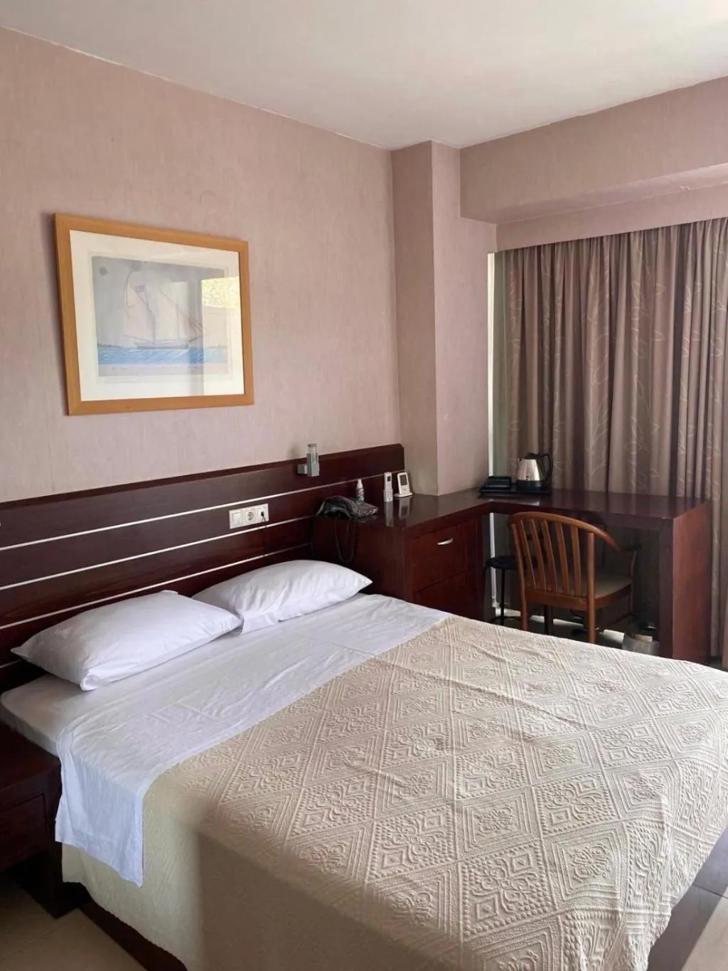 DOUBLE STANDARD Room, Saint George, Thessaloniki