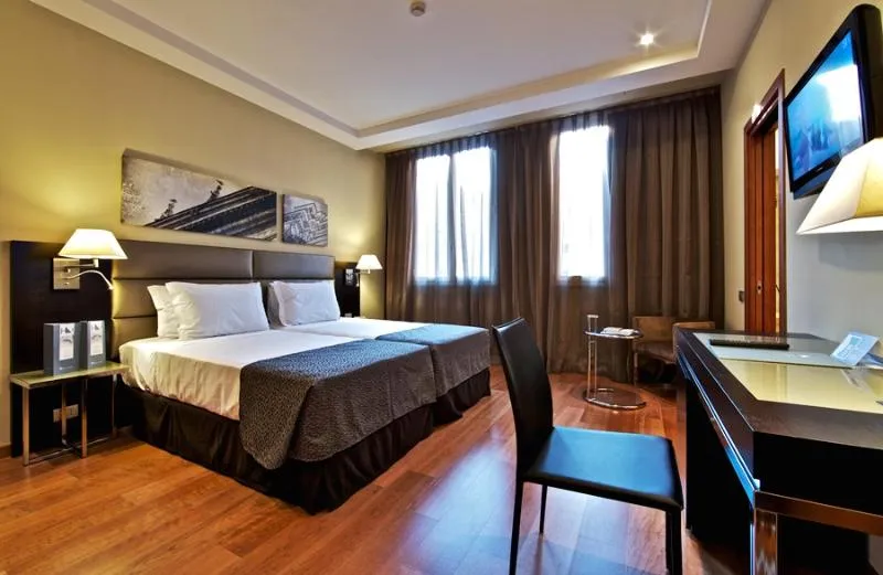Room, Eurostars Roma Aeterna, Naples