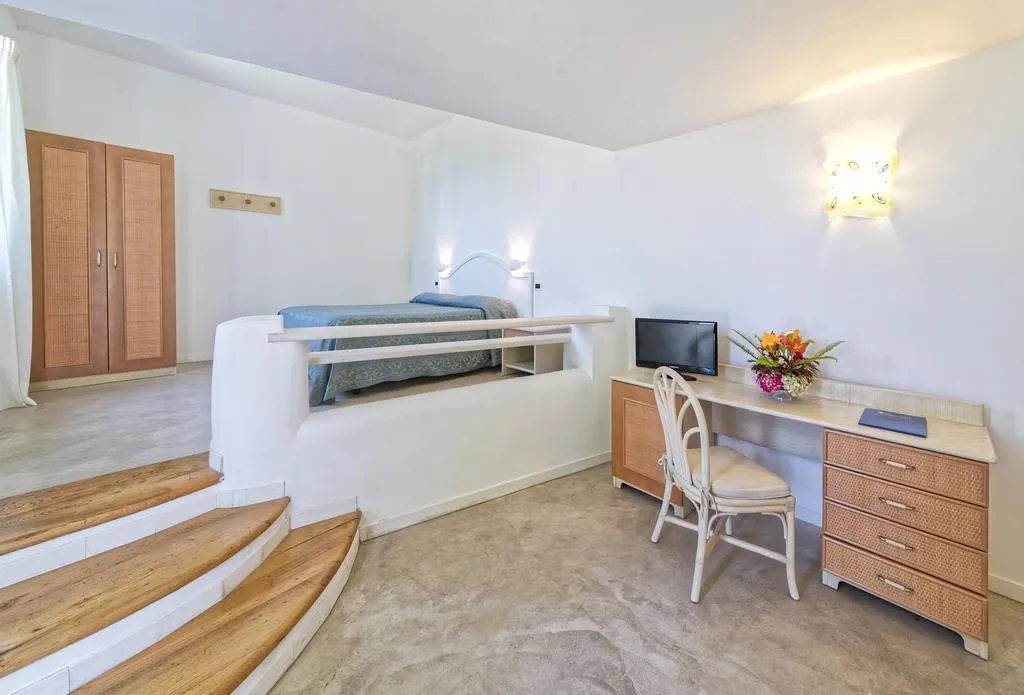 TRIPLE STANDARD Room, Oasi Castiglione, Naples