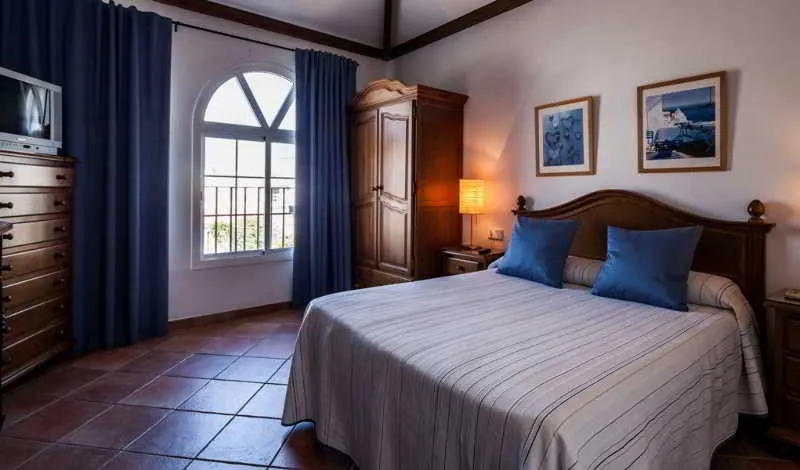 Room, El Molino, Seville