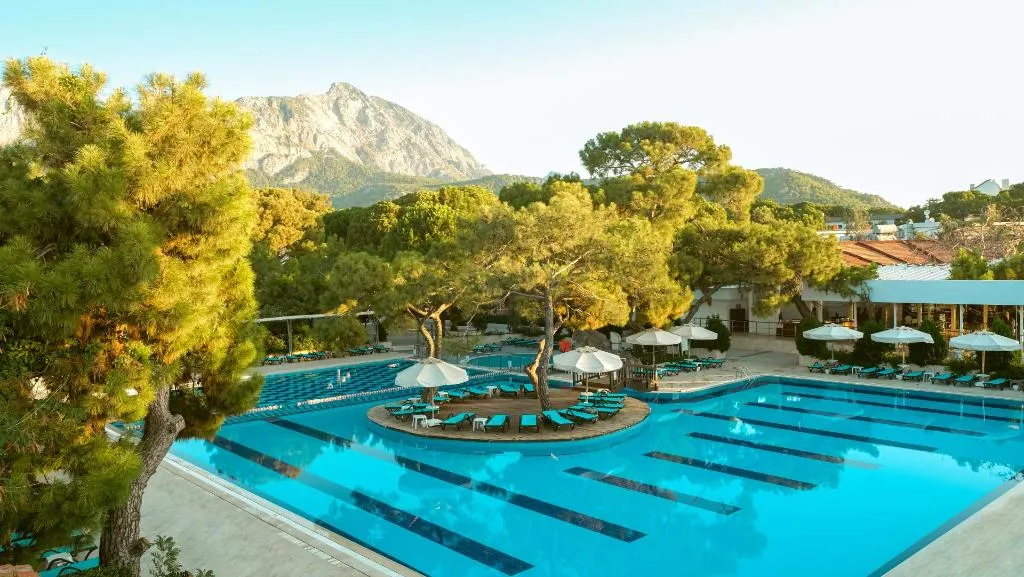 Pool, Crystal Prestige Pearl Collection, Antalya