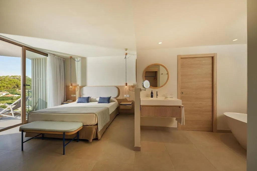 Room, Tui Blue Victoria Menorca, Menorca