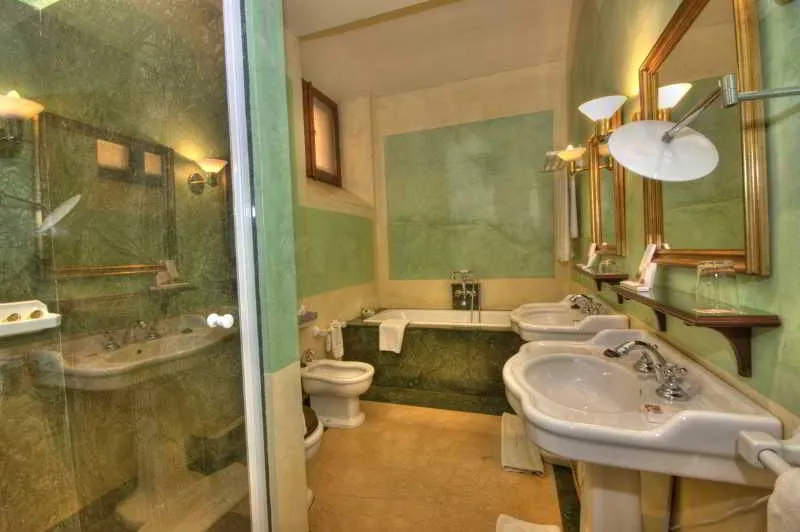 Double or Twin CLASSIC Room, Casa Palacio de Carmona, Seville