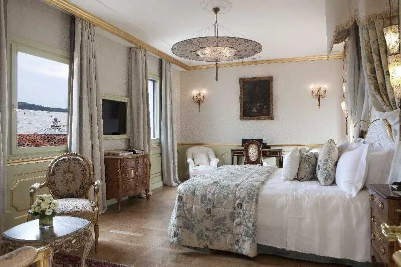 Room DELUXE Room, Baglioni Hotel Luna, Venice