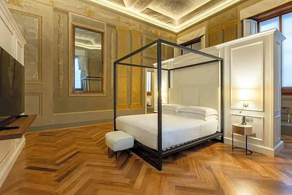 SUITE EXECUTIVE Room, Relais Hotel Centrale, Florence