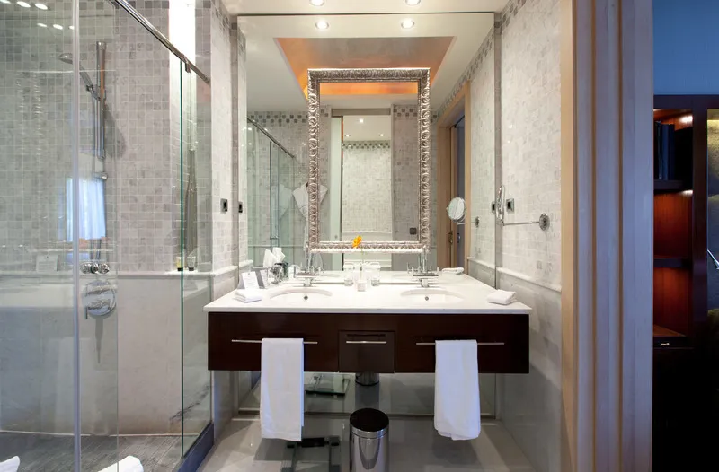 JUNIOR SUITE STANDARD Room, Casa Fuster, Barcelona