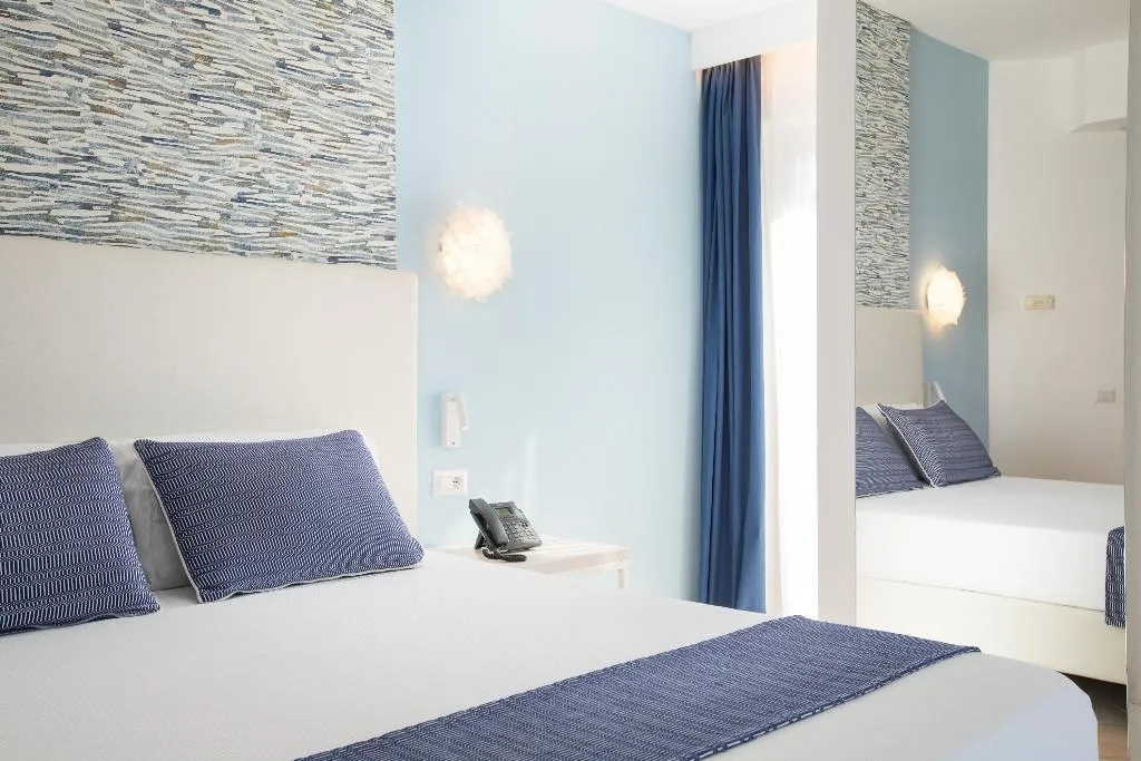 DOUBLE SINGLE USE SUPERIOR SEA VIEW Room, Hotel Blumarea, BW Signature Collection, Alghero
