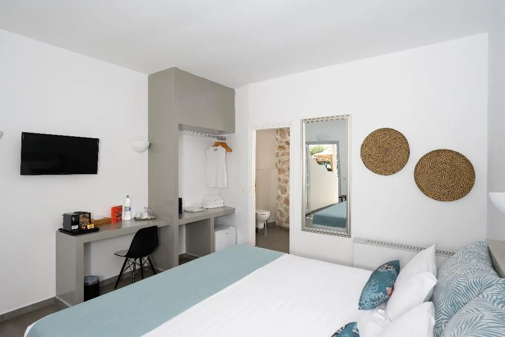 Room, Impressive One, Santorini