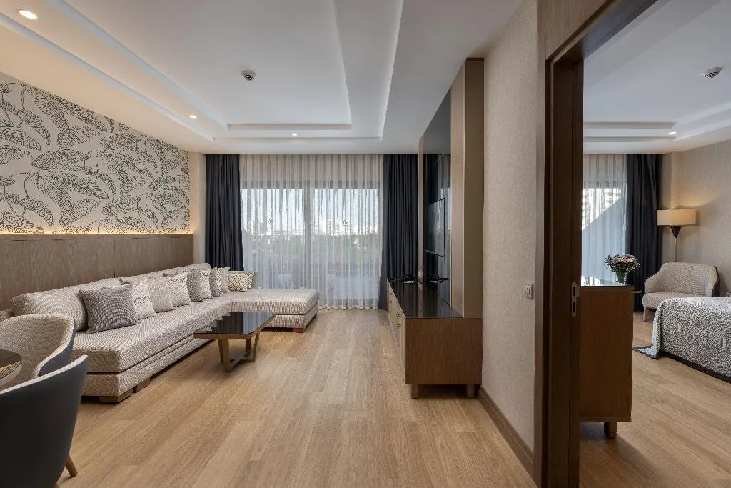 FAMILY ROOM STANDARD Room, Miracle Resort, Antalya