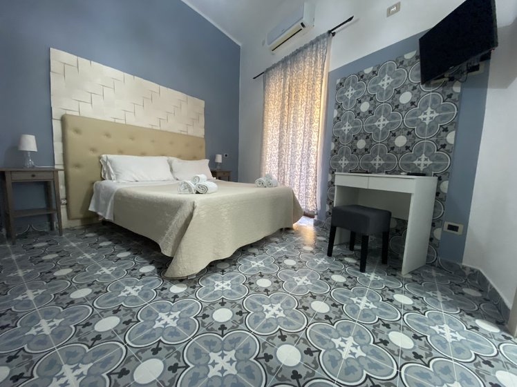 La Nuova Girgenti, Catania