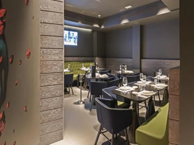Restaurant, Myr Plaza Mercado & Spa, Valencia