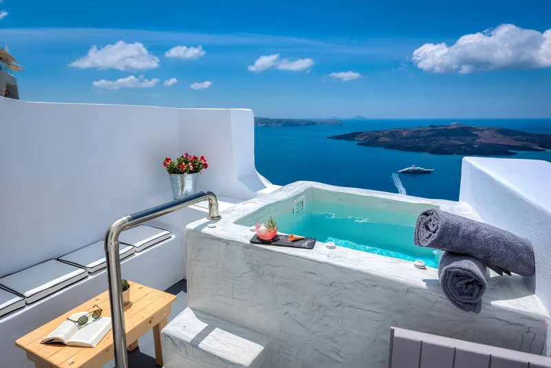 JUNIOR SUITE SEA VIEW Room, Modernity Suites, Santorini