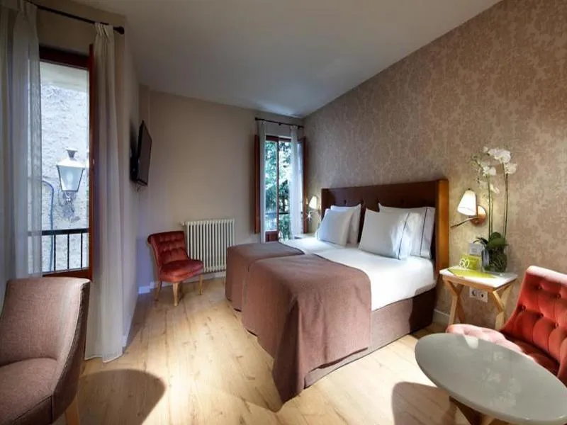 DOUBLE SINGLE USE STANDARD Room, Dorma Casa de los Linajes, Madrid
