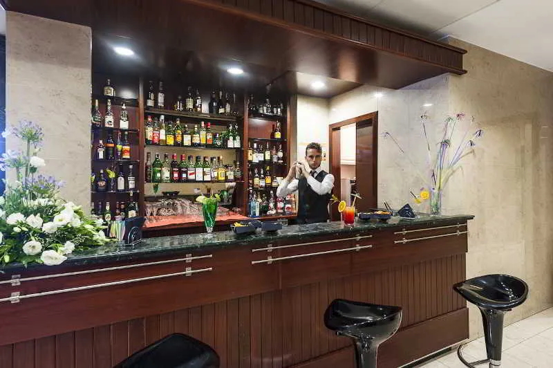 Bar, Millennium Gold, Naples