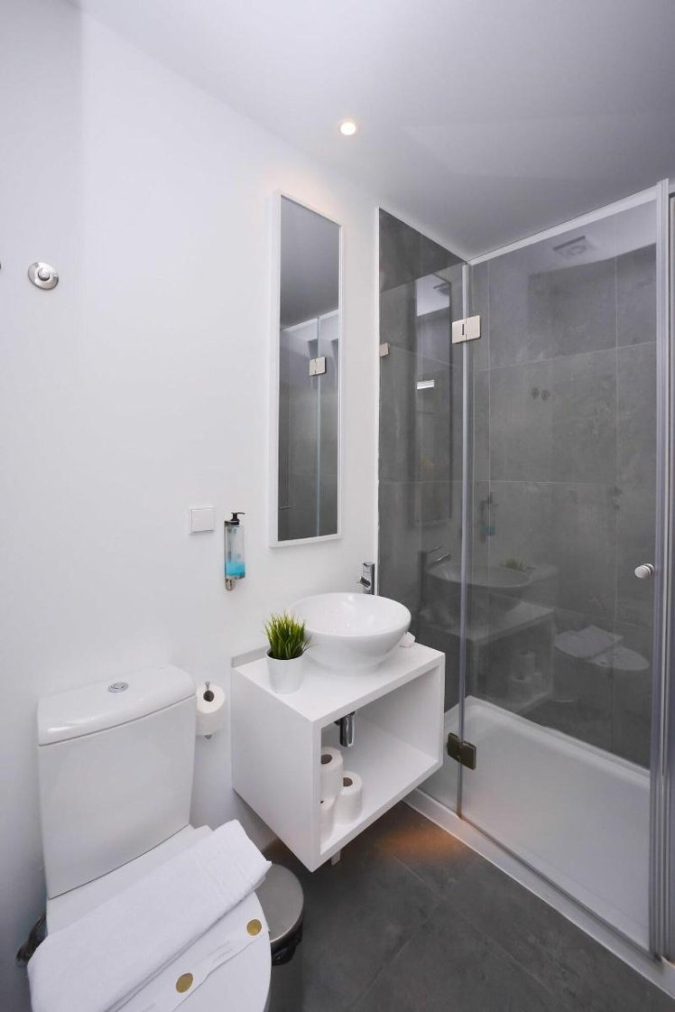 Room, Gloria Suites By Lx Way, Lisbon