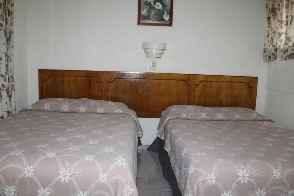 DOUBLE BASIC Room, Maria de la Luz, Cancun Area