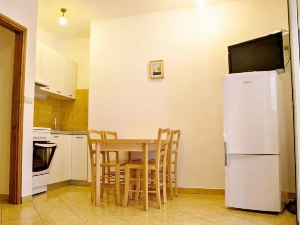 APARTMENT CAPACITY 2 Room, Apartments Iskra Duce, Split