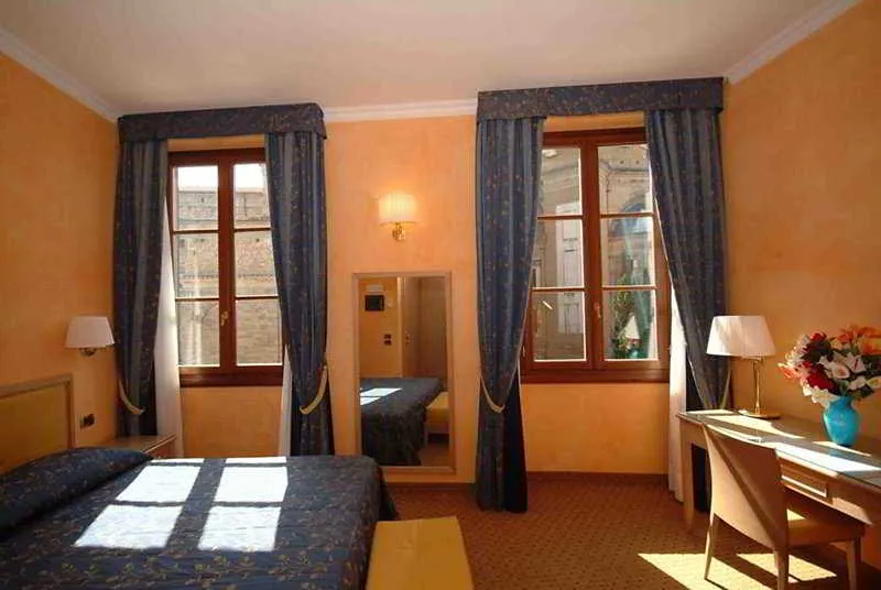 Room, Corte dei Medici, Florence