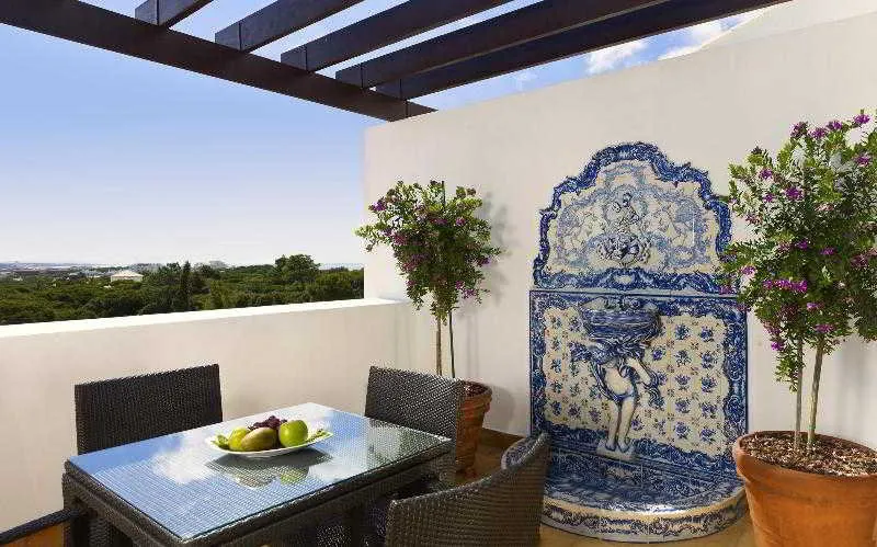 Room, Pine Cliffs Hotel, a Luxury Collection Resort, Algarve