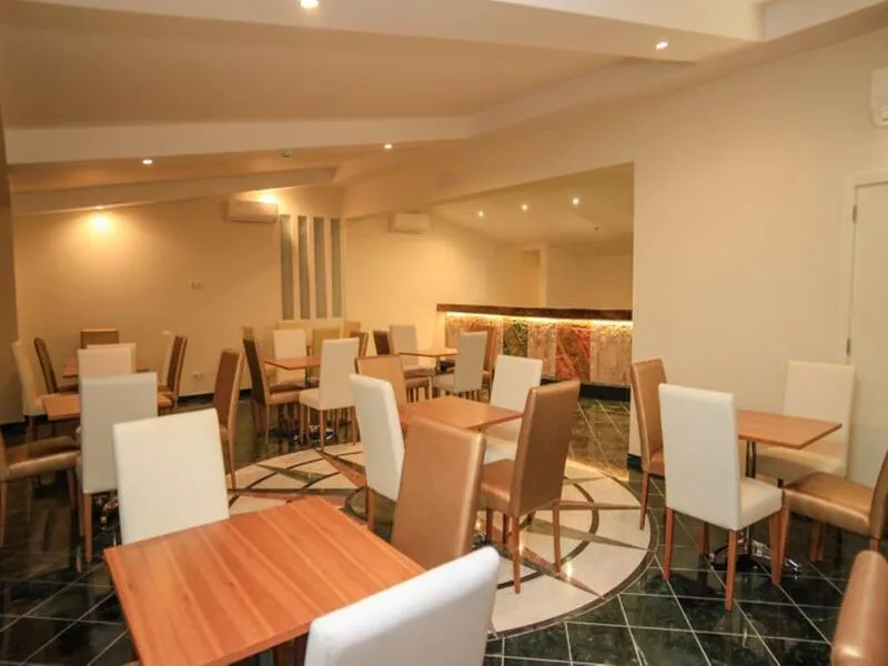 Restaurant, Lagoa Apartment Hotel, Algarve