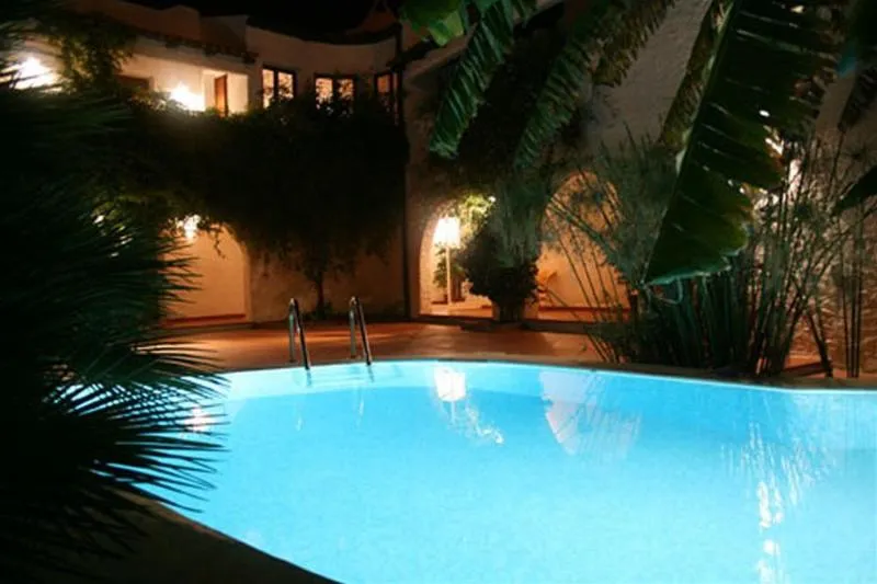 Pool, Villa Mediterranea, Catania