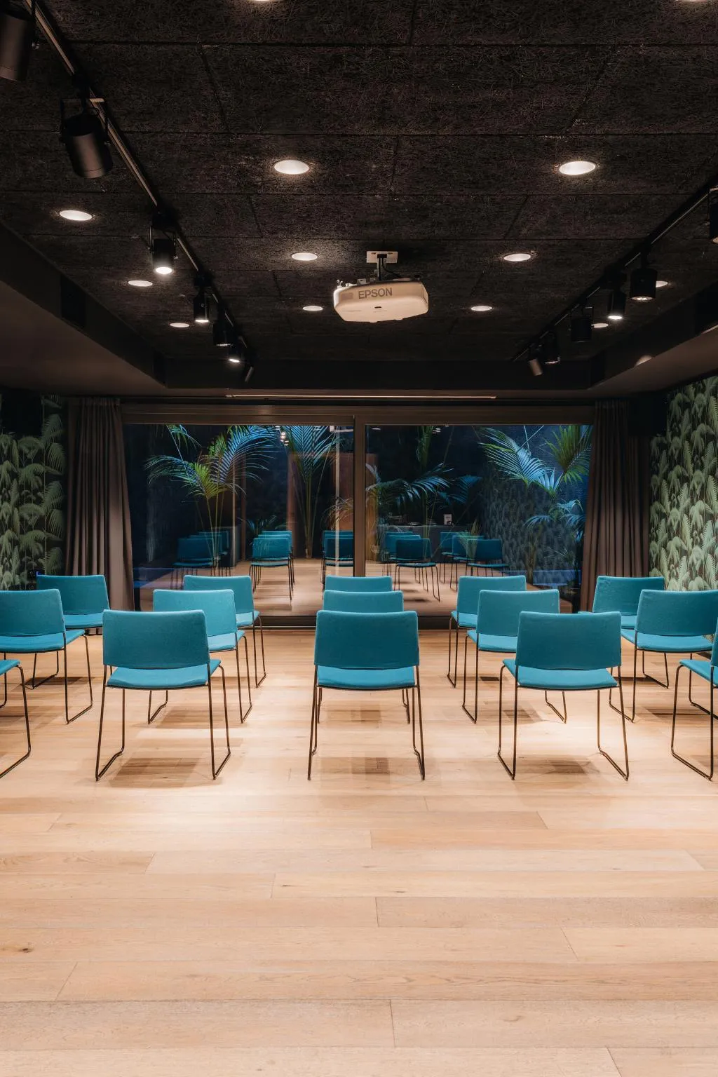Conferences, Uma House by Yurbban Trafalgar, Barcelona