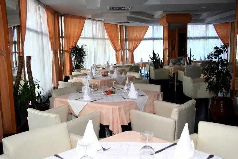 Restaurant, Tanjah Flandria, Tangier