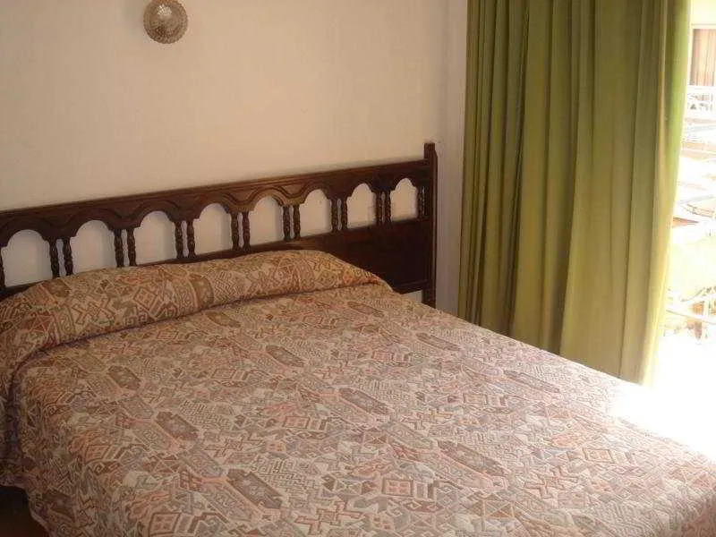 Room, Semaforo, Costa Brava