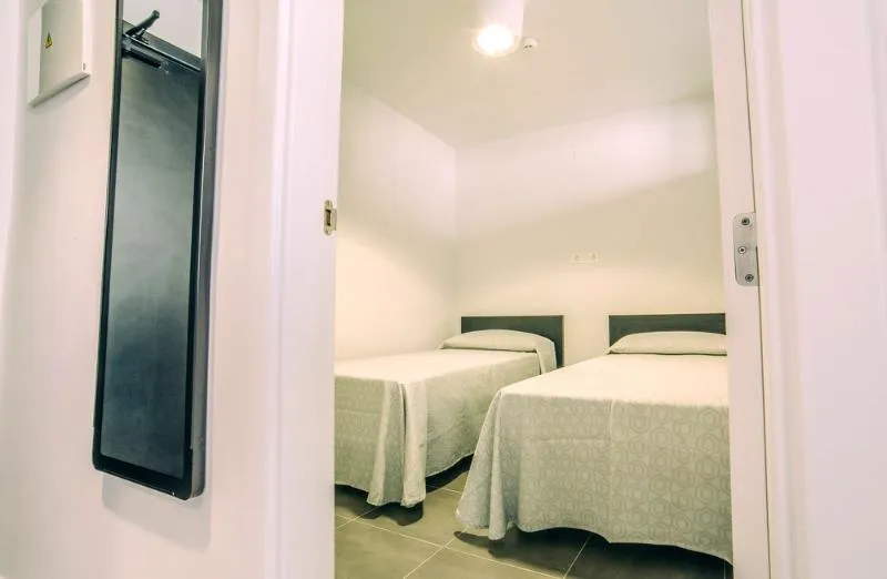 APARTMENT TWO BEDROOMS ONE BATHROOM Room, Mannix Urban Apartments, Gran Canaria