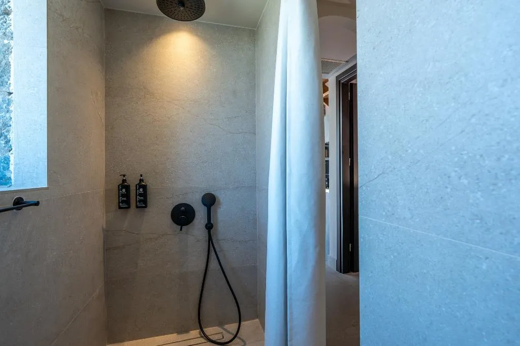 SUITE TWO BEDS Room, Volta Seaside Boutique Hotel, Crete