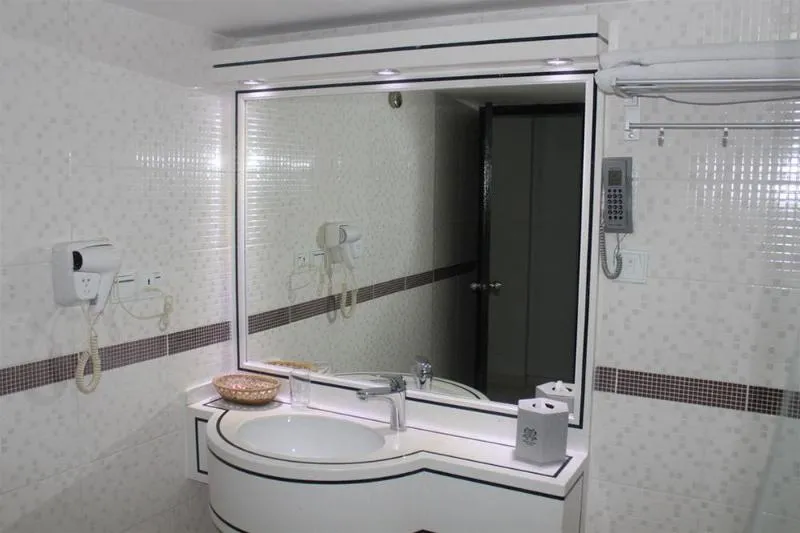 SINGLE STANDARD Room, White Fort Hotel, Dubai