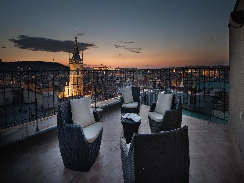 SUITE CITY VIEW Room, Suite Home Prague, Prague