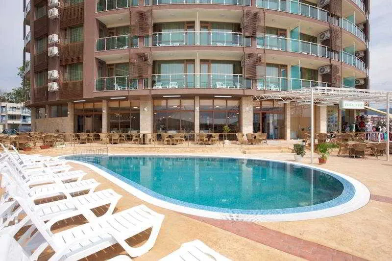 Pool, Sea Breeze, Bourgas