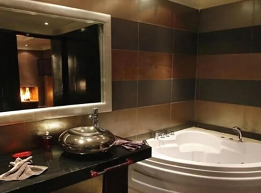 Room, Riad Carllian, Marrakech