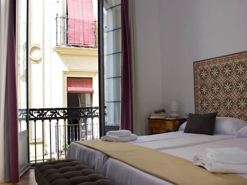 Room, Life Apartments Alberto Lista, Seville