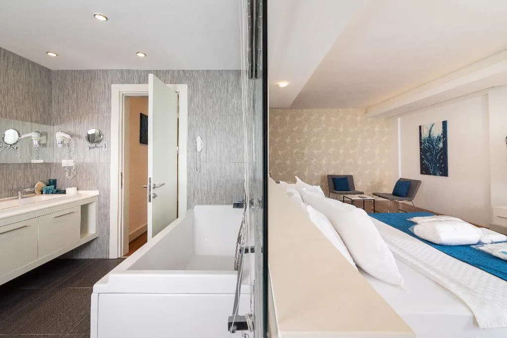 DOUBLE DELUXE SEA VIEW Room, Highlight Hotel, Bodrum