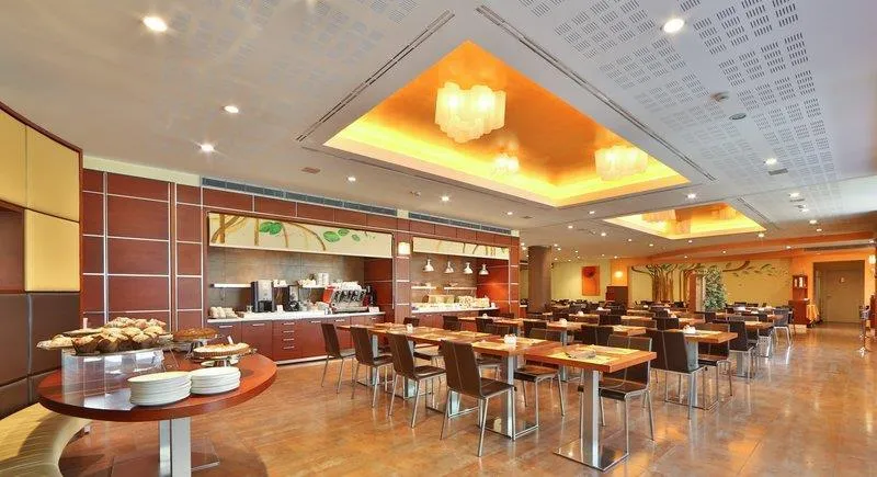 Restaurant, Best Western Plus Hotel Le Favaglie, Milan
