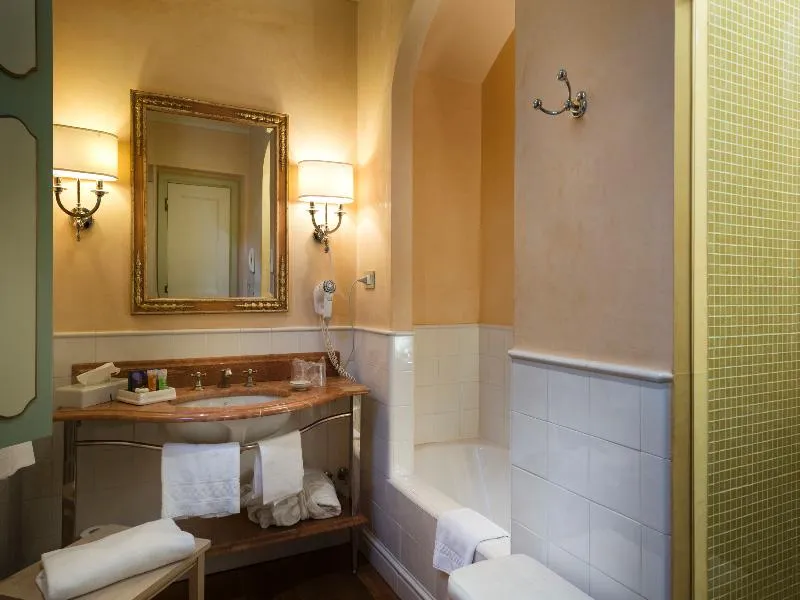 DOUBLE SINGLE USE DELUXE Room, Posta Donini, Perugia