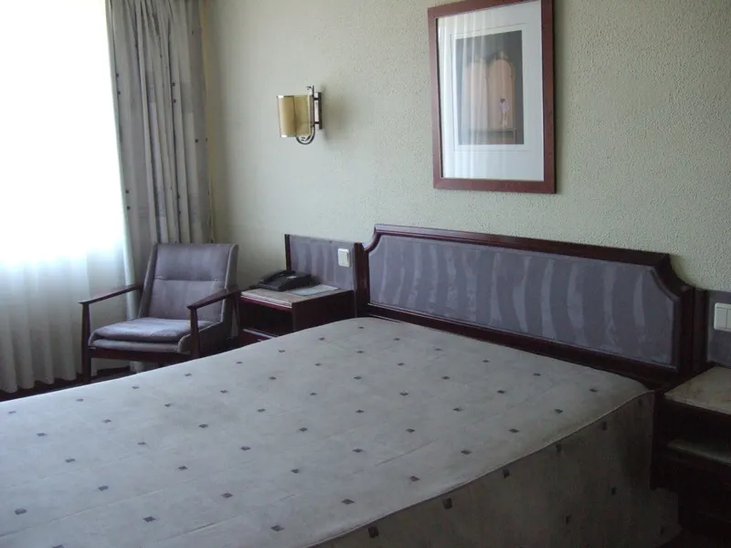 Double or Twin STANDARD Room, Imperial, Porto