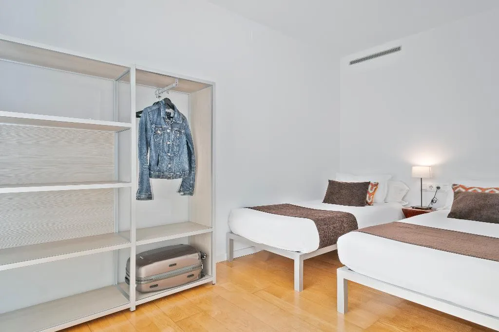 APARTMENT STANDARD Room, Lugaris Beach Apartments, Barcelona