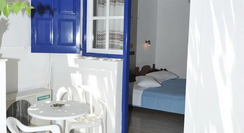 Room, Proteas Hotel, Santorini