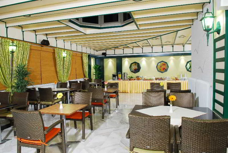 Restaurant, Strass Hotel, Thessaloniki
