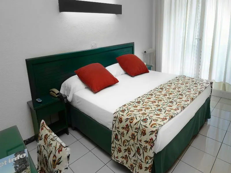 TRIPLE STANDARD Room, The 15th Boutique Hotel, Costa Brava