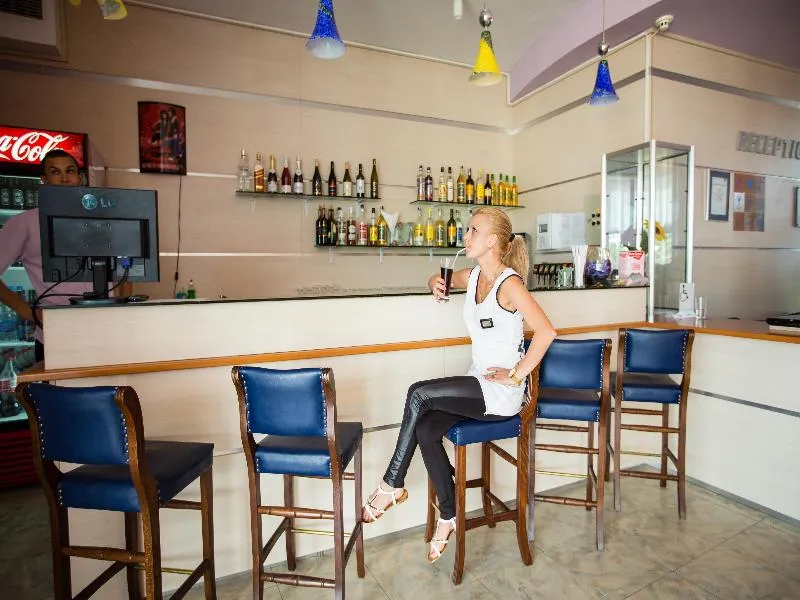 Bar, Bohemi, Bourgas
