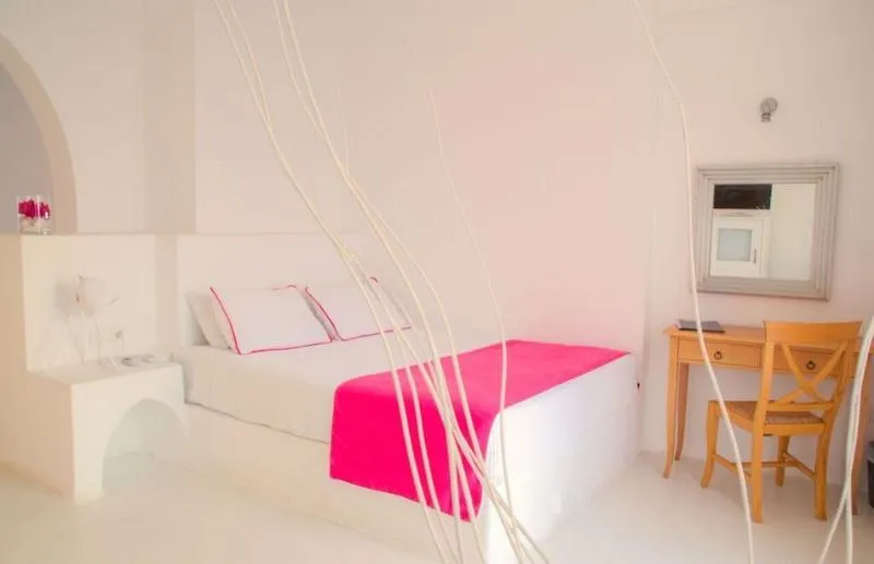 SUITE TWO BEDROOMS Room, Notos Therme & Spa By Mr and Mrs White, Santorini