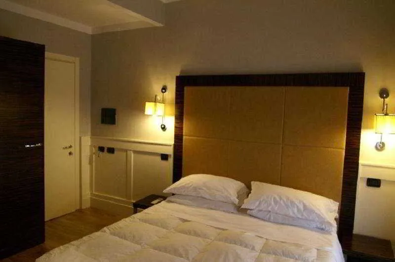 Room, 939 Hotel, Rome