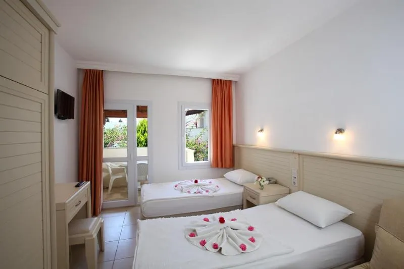 STUDIO LAND VIEW Room, Summer Garden Suites&Beach Hotel, Bodrum