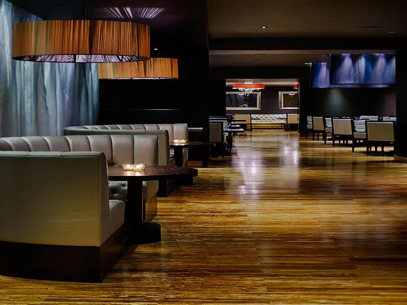 Bar, Dusit Thani Abu Dhabi, Abu Dhabi