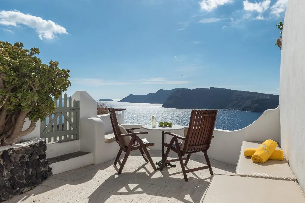SUITE HONEYMOON Room, Fanari Villas, Santorini